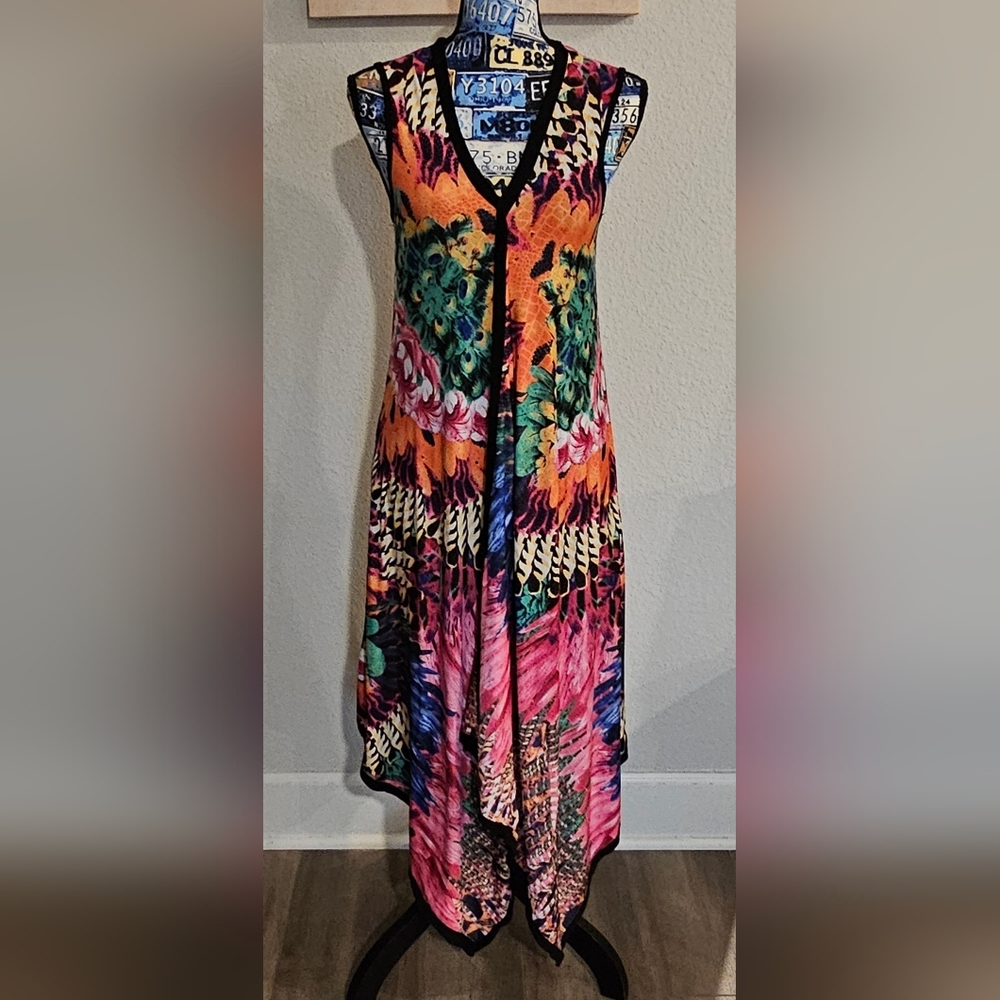 LN Mesmerize Multicolored Sleeveless Dress.  Size L.
